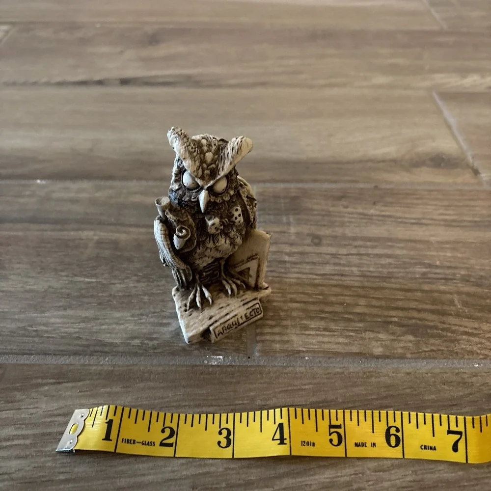 Brown &‎ White Resin Owl Decorative Figurine Scholar